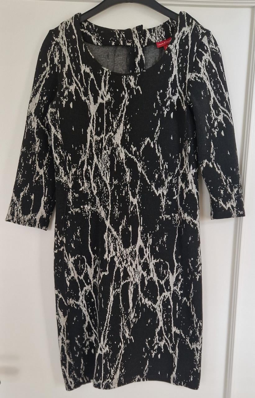 Diverse damesjurkjes