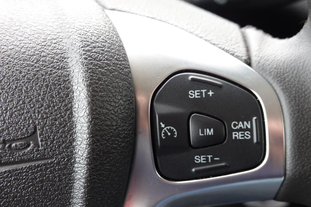 Ford Transit Courier 2022 ford transit courier gesloten bestelwagen trend, 