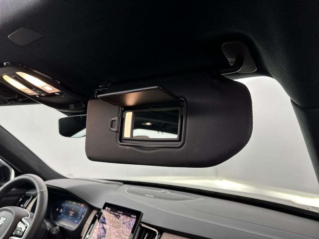 Volvo XC90 t8 455pk recharge ultra dark| adap.cruise| panodak| 360camera| a