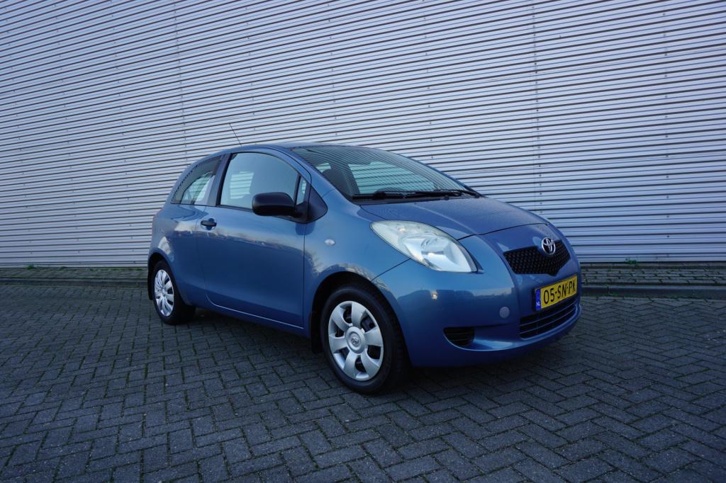 Toyota Yaris 1.0 vvti terra elektr. ramen / trekhaak / nap