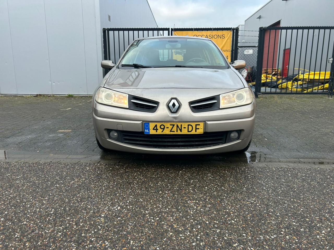 Renault Mégane 1.6-16V Business Line VEEL VOOR WEINIG!