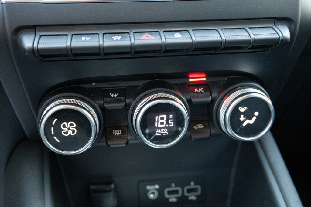 Renault Captur 1.6 e-tech plug-in hybrid 160 intens ✅navi✅cam✅17inch✅clima