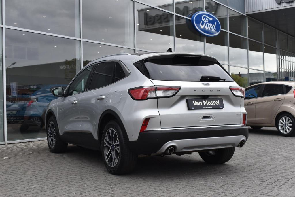 Ford Kuga 2.5 phev titanium x | climate control | adaptive cruise control |