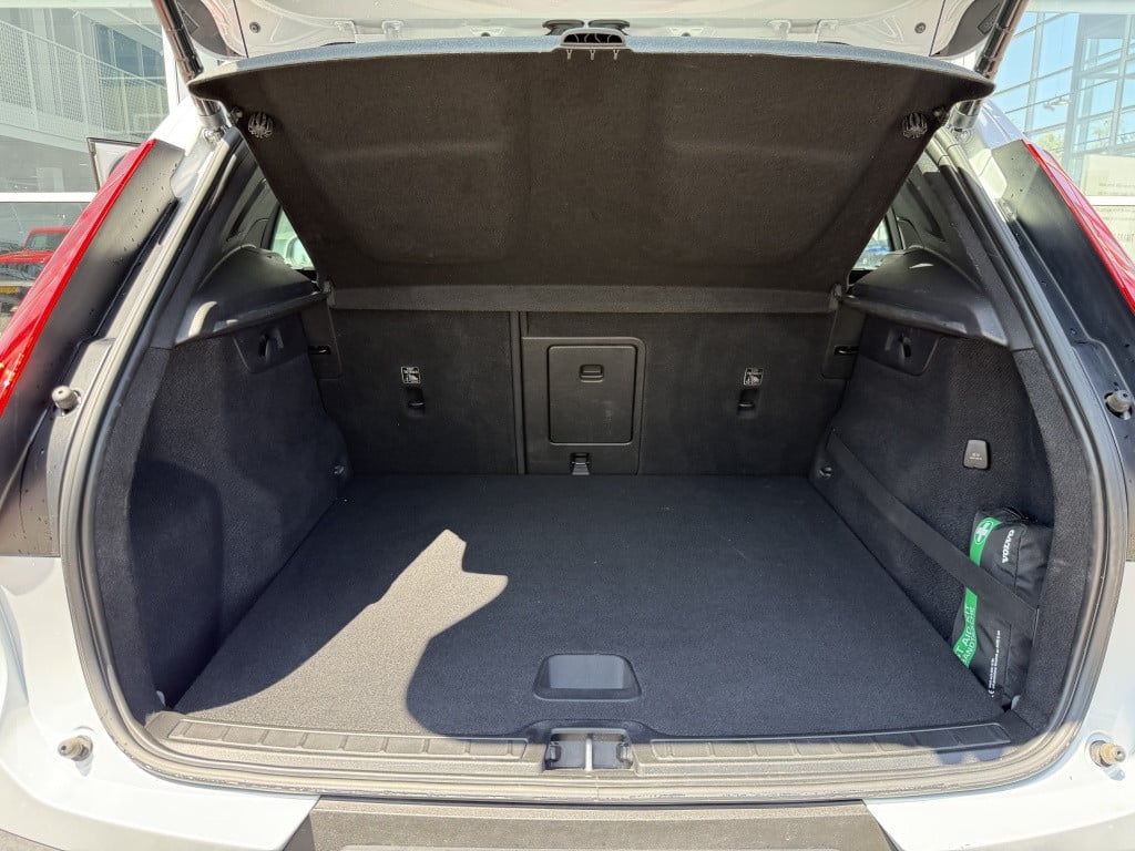 Volvo XC40 1.5 t5 te moment pro