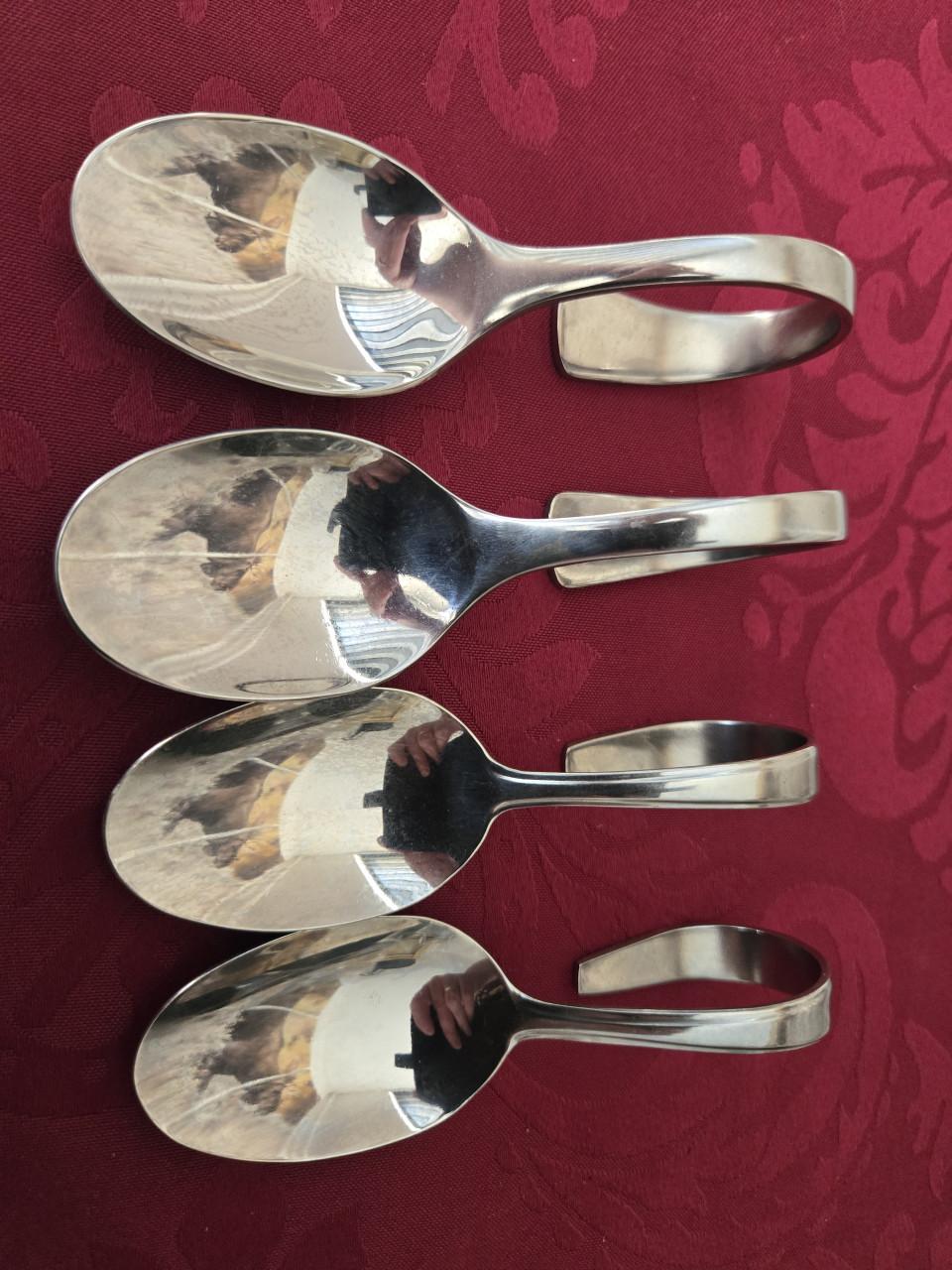 2 x 2 Amuselepels 12cm  2 WMF Cromargen,  2 18/10 RVS