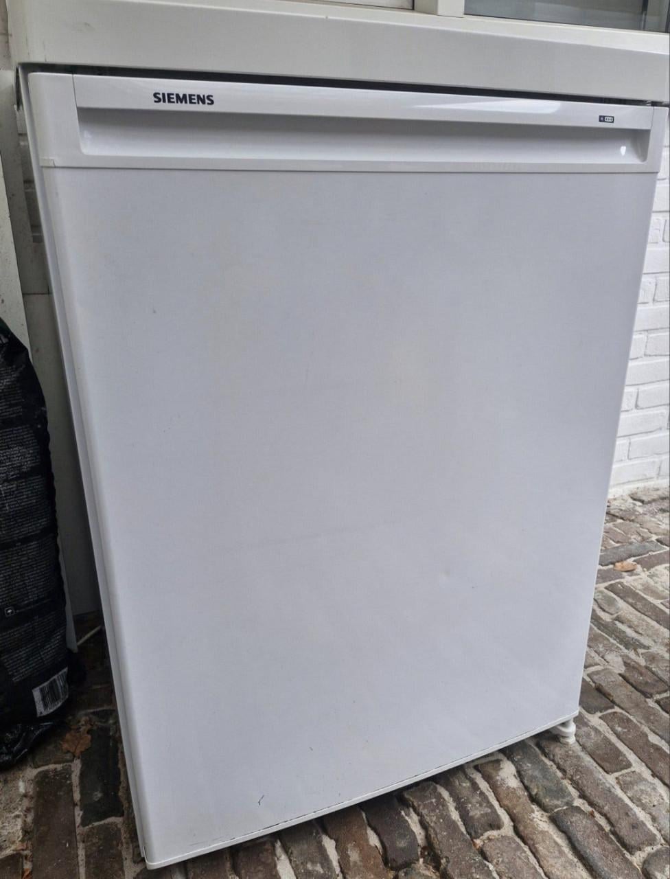 Siemens A+ klasse vrieskast 85x60 cm. 120 liter vriezer