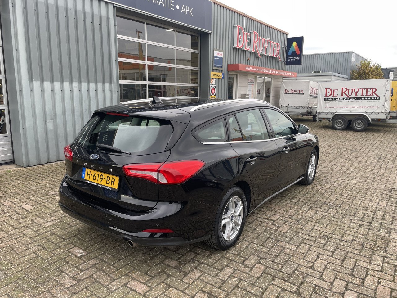 Ford Focus Wagon - 1.0 EcoBoost Trend Edition Business