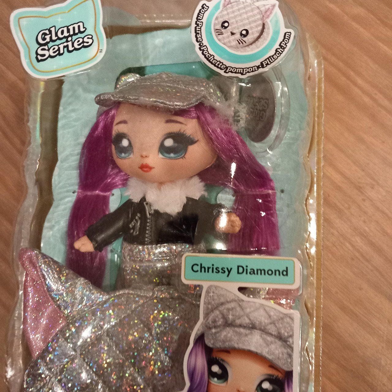 Nanana high pop nieuw Chrissy Diamond