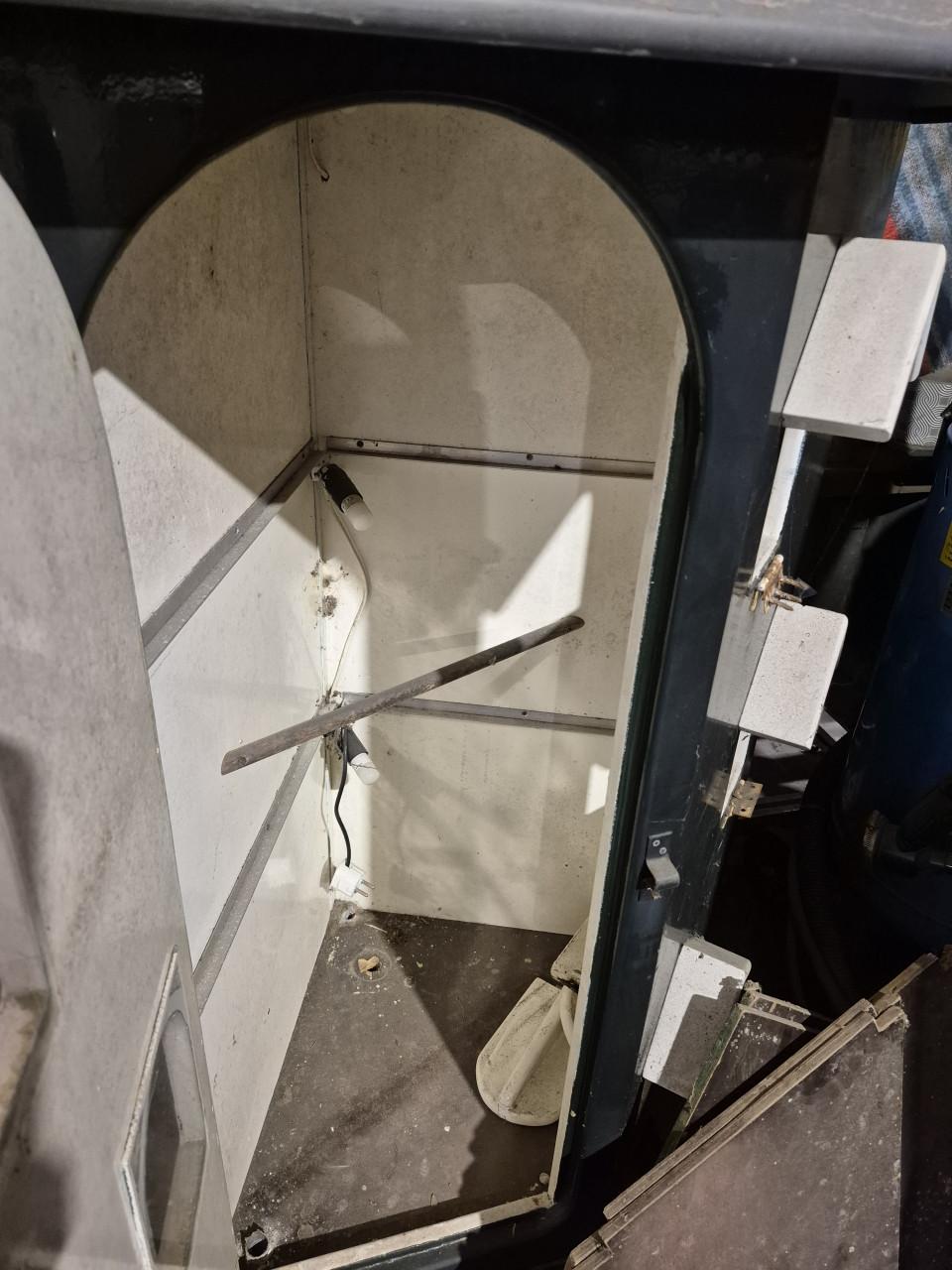 Duiventil met zinken dak