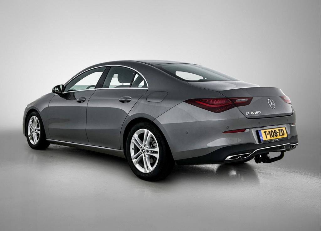 Mercedes-Benz Cla 180 business line | trekhaak | cruise control | stoelverw