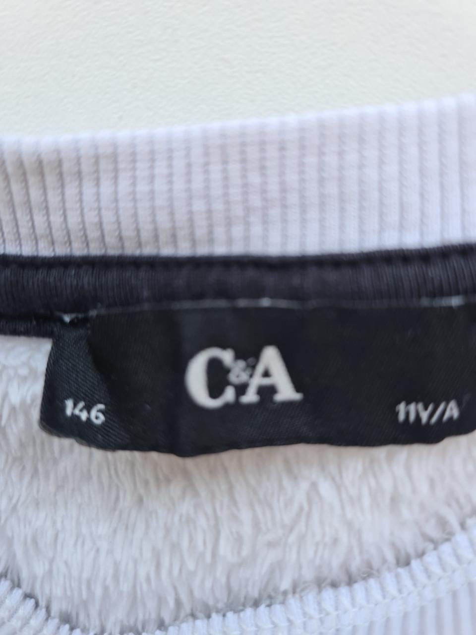 Zachte ecru trui met tijgerprint van C&A Mt 146