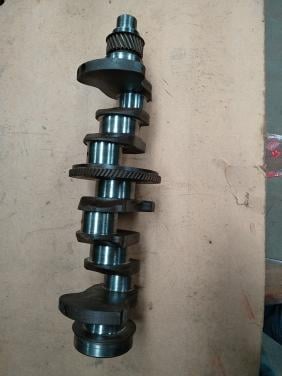 Ford 5600 Krukas, zuigers enz.