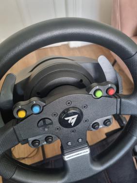 Thrustmaster racestuur met pedalen