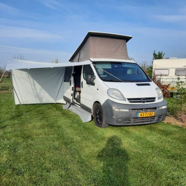 Bus Camper Opel VIvaro