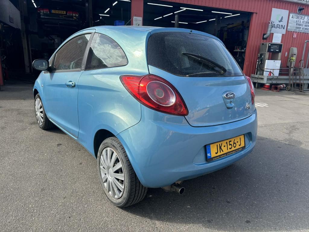 Ford KA 1.2 titanium