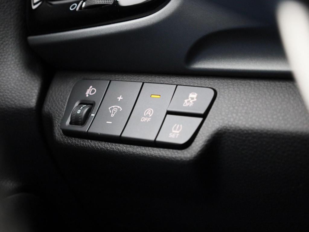 Kia Stonic 1.0 t-gdi mhev dynamicline | apple carplay / android auto | park