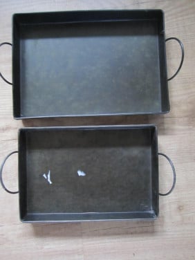 Metalen Bakjes 24x16 + 27x19 cm.
