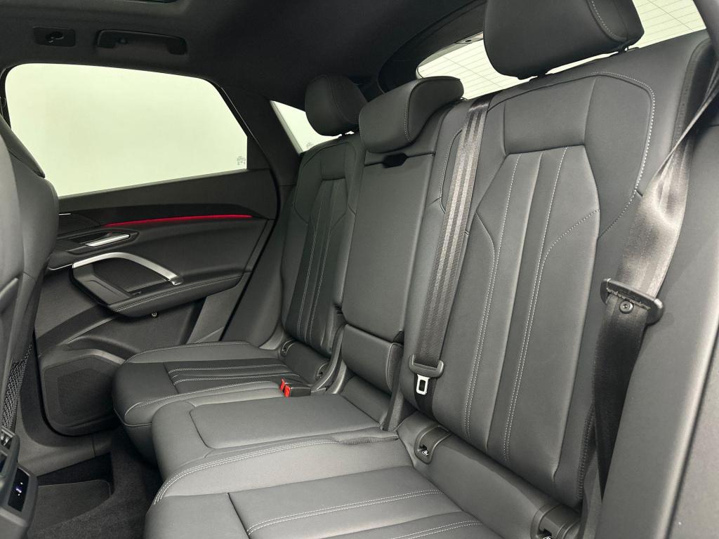 Audi Q5 sportback s edition e-hybrid 220 kw / 299 pk sportback 7 ver