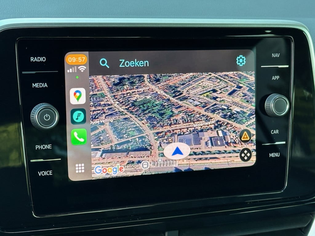 Volkswagen T-roc 1.5 tsi 150pk dsg r-line | camera | keyless | elek. achter