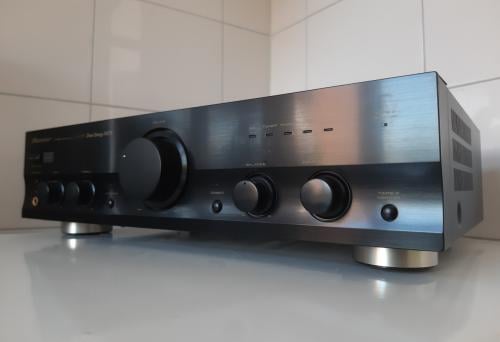 Pioneer A-109 versterker
