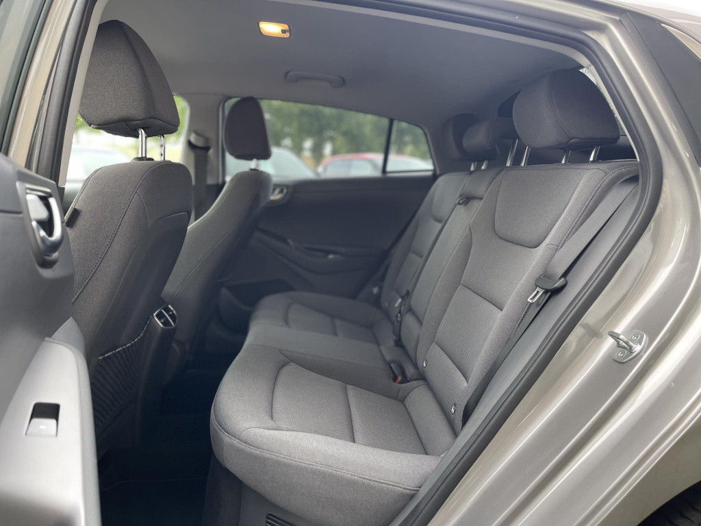 Hyundai Ioniq 1.6 gdi comfort plus | adapt. cruise control | apple carplay/