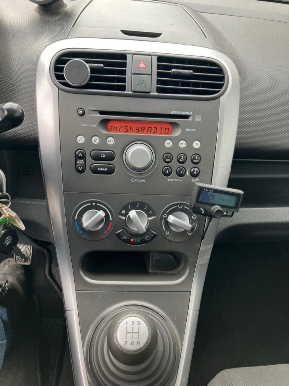 Suzuki Splash 1.0 vvt comfort airco