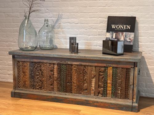 Te koop: unieke houten dekenkist