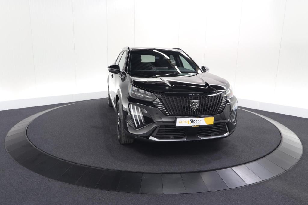 Peugeot E-2008 ev gt 54 kwh | 11 kw lader | warmtepomp | camera | alcantara