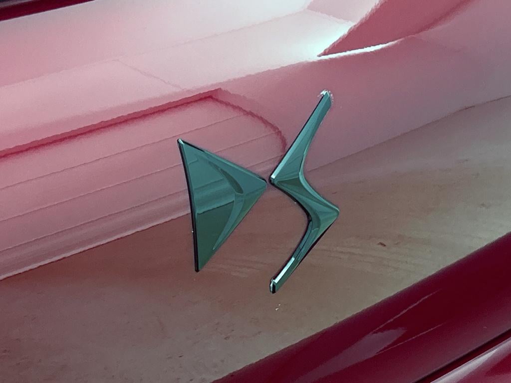 Ds Ds 3 e-tense performance line+ 54 kwh | head-up display | leder | stoelv