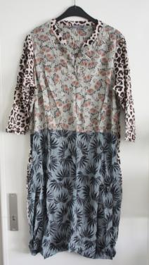 Jurk met diverse prints maatxl-42
