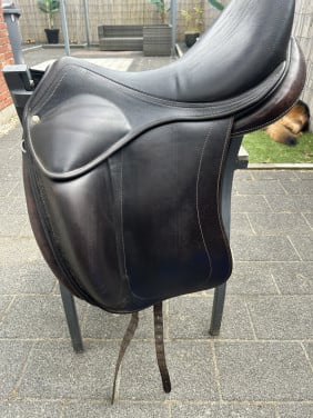 Donkerbruin childeric DSG 18 inch