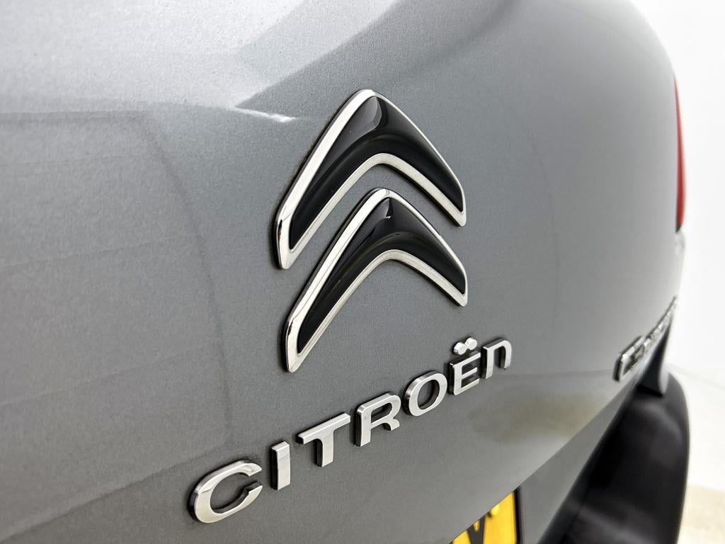 Citroen C3 Aircross 110 pk feel | rijklaar | trekhaak | parkeersensoren | n