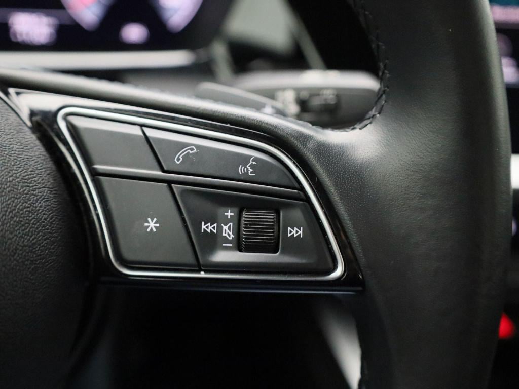 Audi A3 limousine 30 tfsi pro line | automaat | navigatie | stoelverwarming