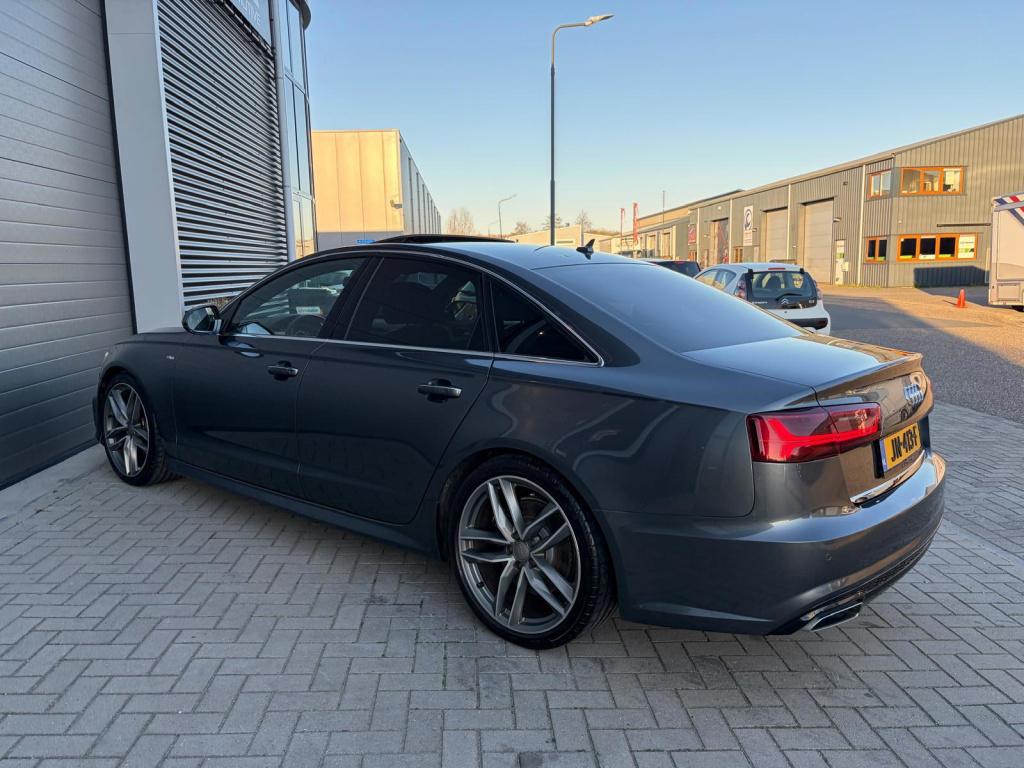 Audi A6 limousine 3.0 tdi adrenalin sport/3x s-line/20 inch/dode hoek/lucht
