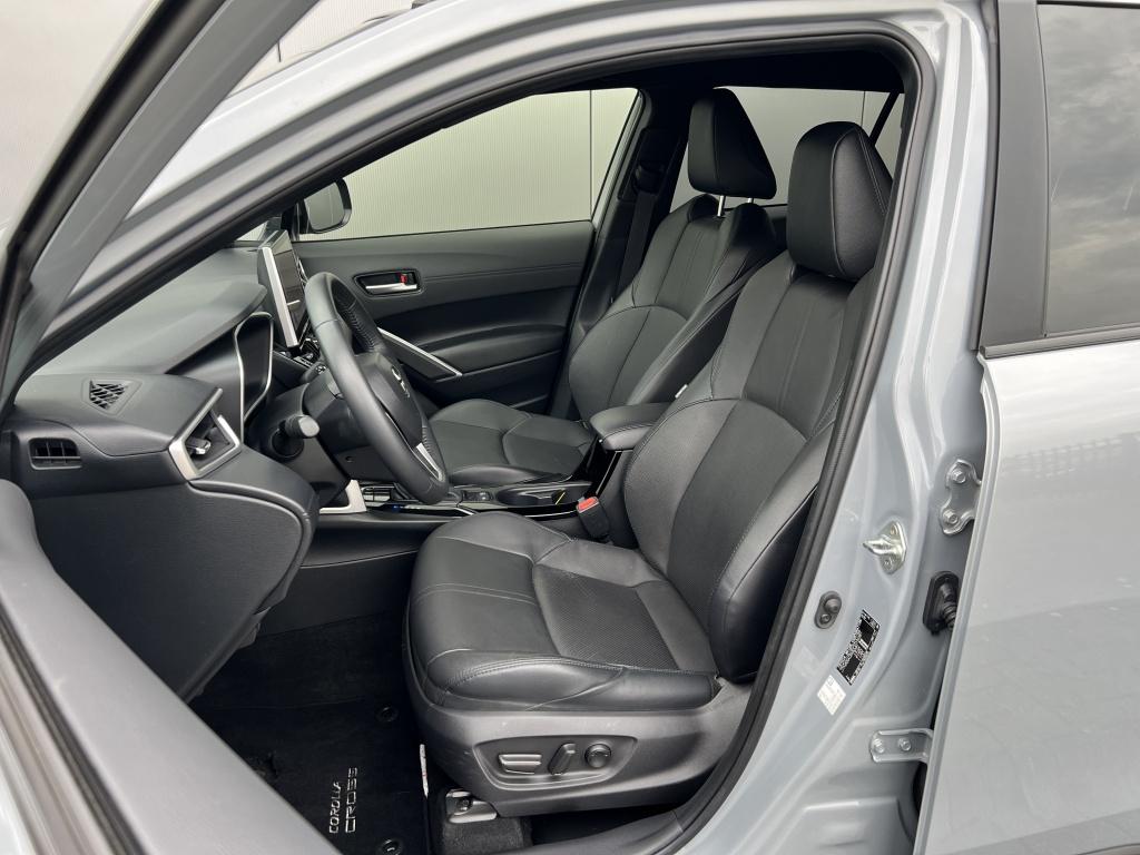 Toyota Corolla Cross 2.0 hp hybrid lau.ed
