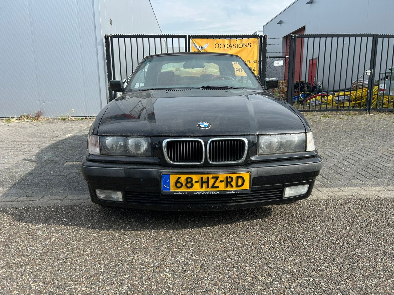 BMW 3-serie Cabrio 320i Executive OPKNAPPERTJE!
