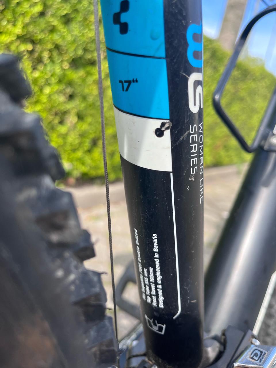 Super mooie Cube Access dames mtb