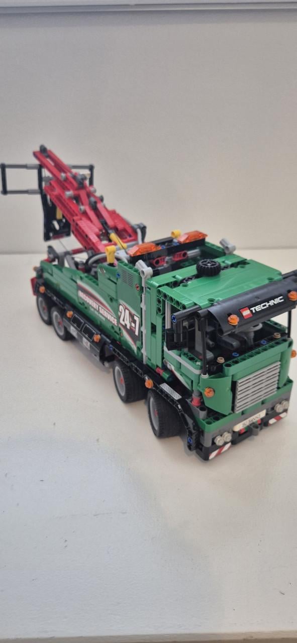 Lego technic sleeptruck 42008