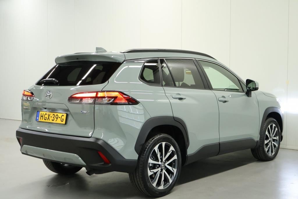 Toyota Corolla Cross hybrid 140 style