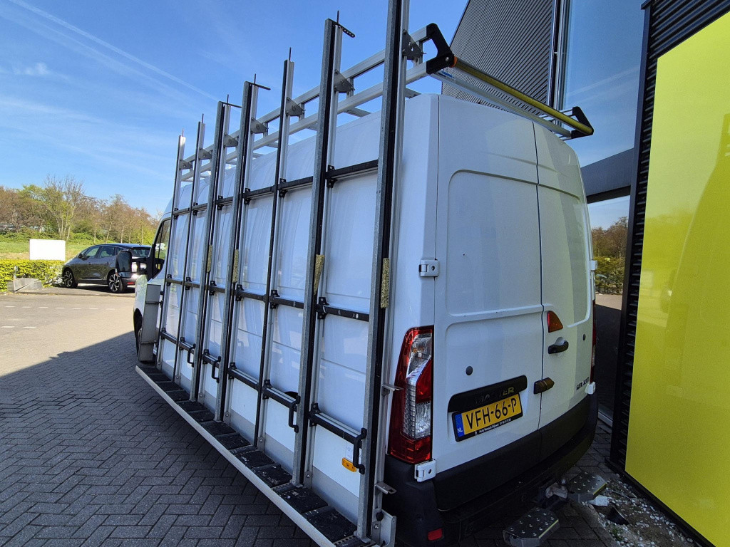 Renault Master t35 2.3 dci 180 l3 h2 v/d born glasresteel, trekhaak, camera