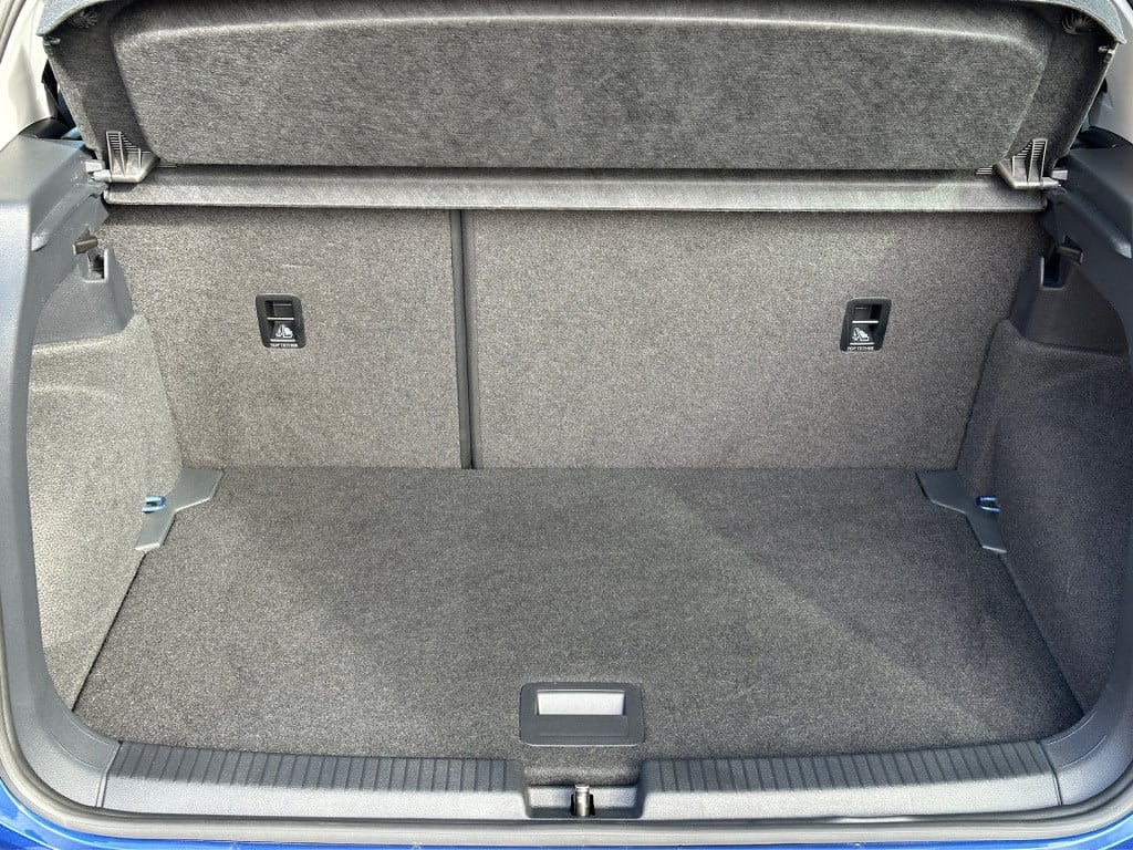 Volkswagen T-cross 1.0 tsi 116pk style | led | navi | adapt. cruise | rijkl