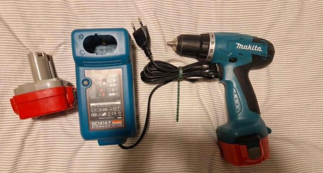 Makita boormachine incl. extra accu