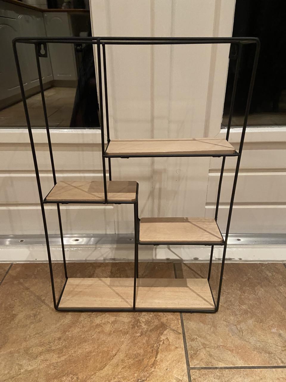 Leuk, decoratief rek