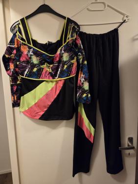 Carnval- Retro Aerobic Outfit