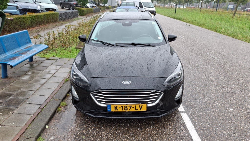 Ford Focus wagon 1.0 ecoboost st line business