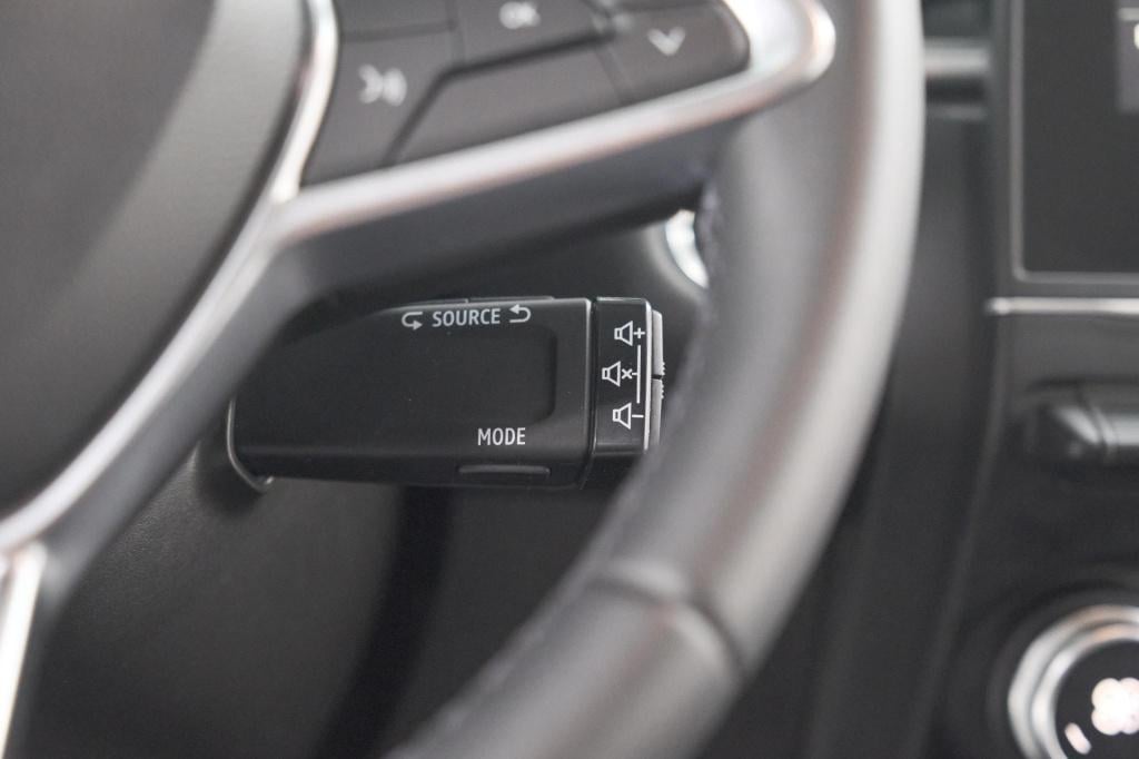 Renault Captur 1.6 e-tech full hybrid 145 techno | camera | parkeersensoren
