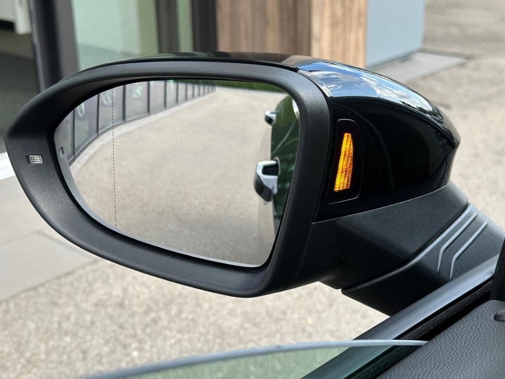 Volkswagen Golf variant 1.5 etsi 150pk dsg goal | facelift | trekhaak | 360