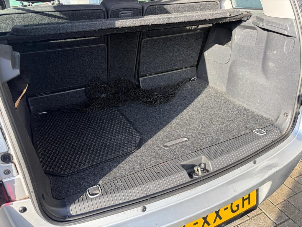 Opel Meriva 1.6-16v temptation/179.000 nap/rijklaar/trekhaak/airco/