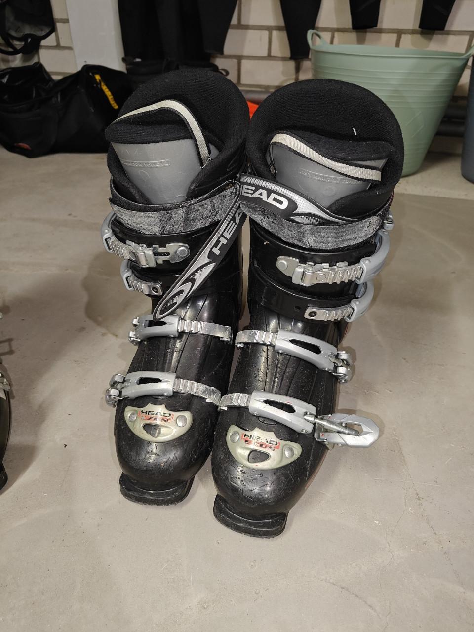 Ski:s, Ski Stokken & Ski schoenen