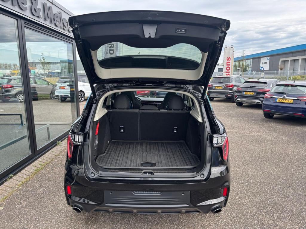 Lynk & Co 01 1.5td 261pk phev 7dcth | pano |